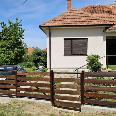 Nas Dom Oplenac Topola